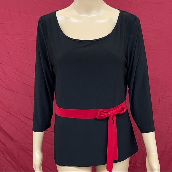 Vol 1 Fitted top belted with red bow  size Large - Picture 1 of 4